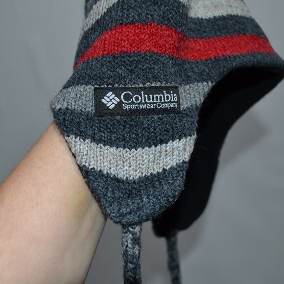 Columbia Woman's Knit Winter Beanie with Tassels Gray Red & Cream OSFM - Picture 3 of 6